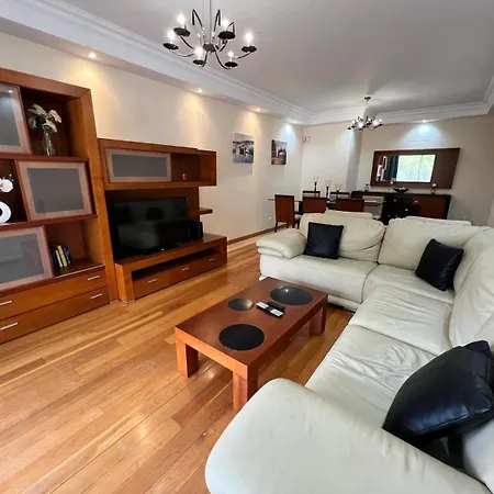 Agustin's House Apartman